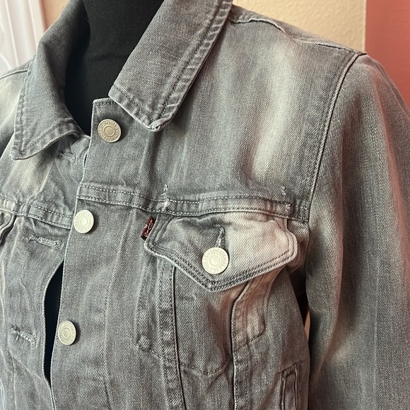 Levis Original Tucker Style Jean Jacket - Picture 3 of 9